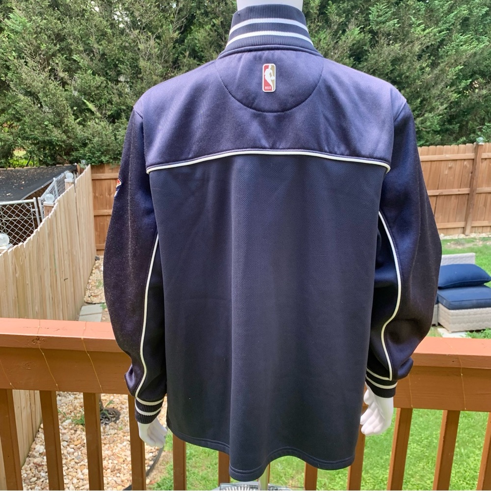 ⭐️SOLD⭐️Cleveland Cavaliers NBA Majestic Full Zip Jacket | Size L | Navy Blue - Picture 3 of 12